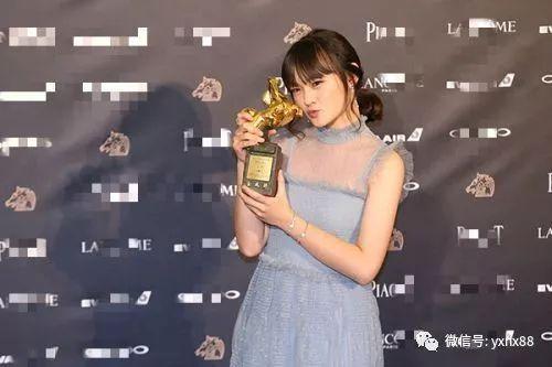 想进入娱乐圈吃瓜群,揭秘明星幕后，畅游吃瓜群世界